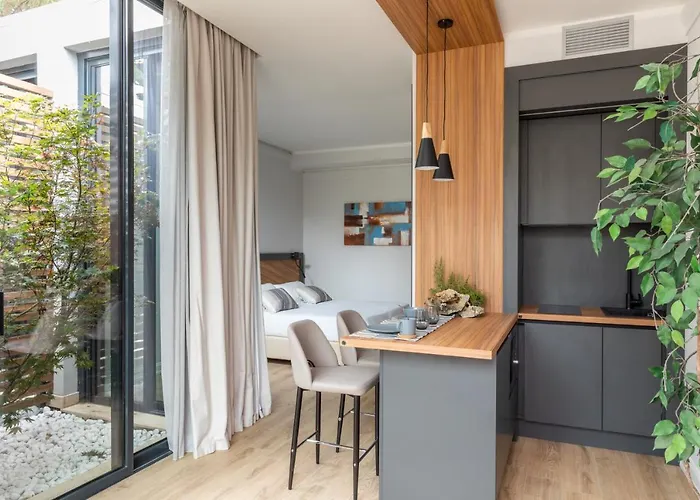 Aparthotel Livia Valeria Palace Rome