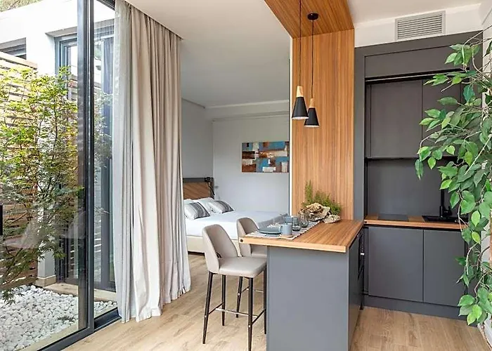 Livia Valeria Palace Aparthotel Rome